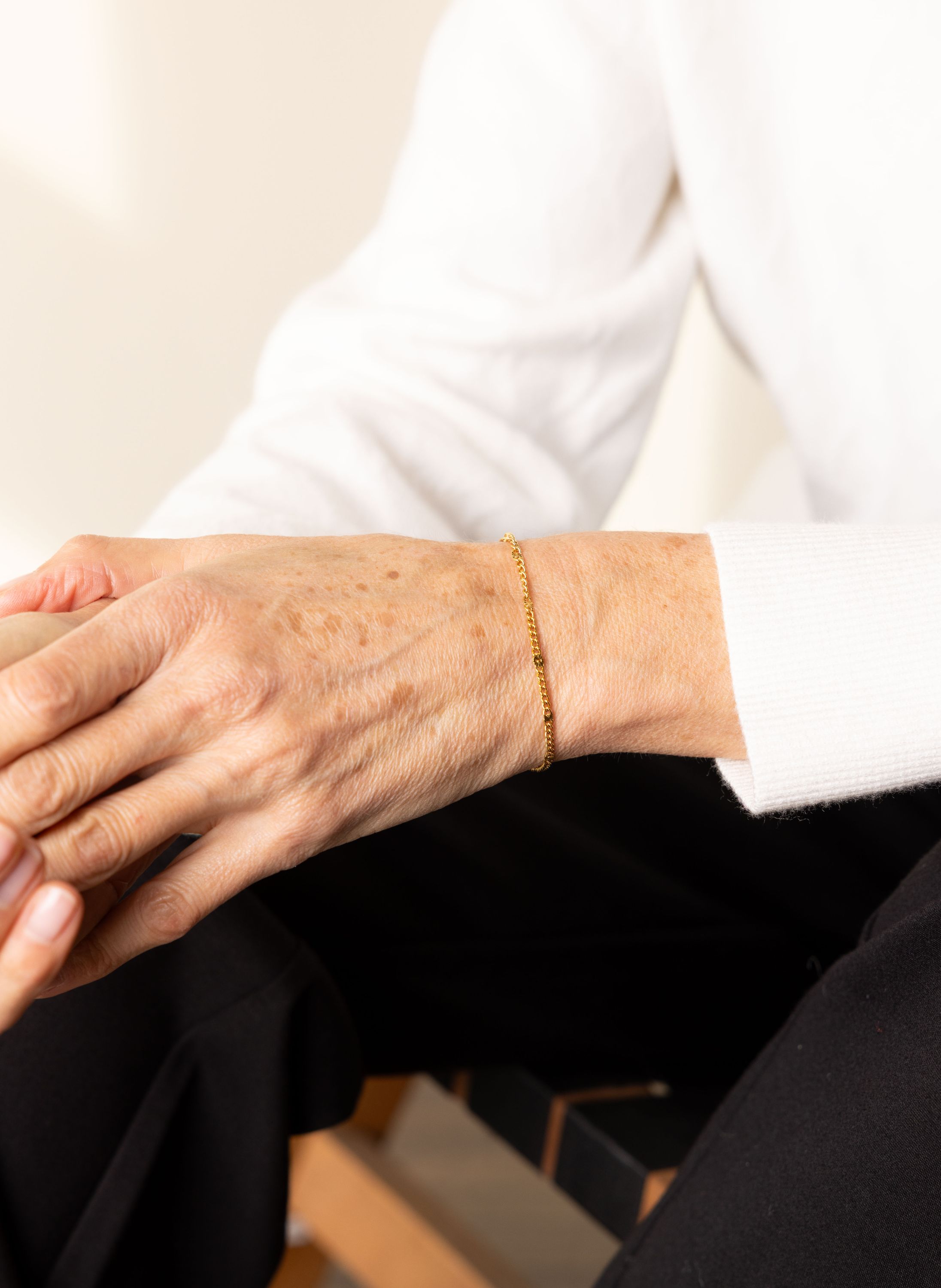 Norah Goudkleurige armband met subtiele schakels gold 218287-199-ONE