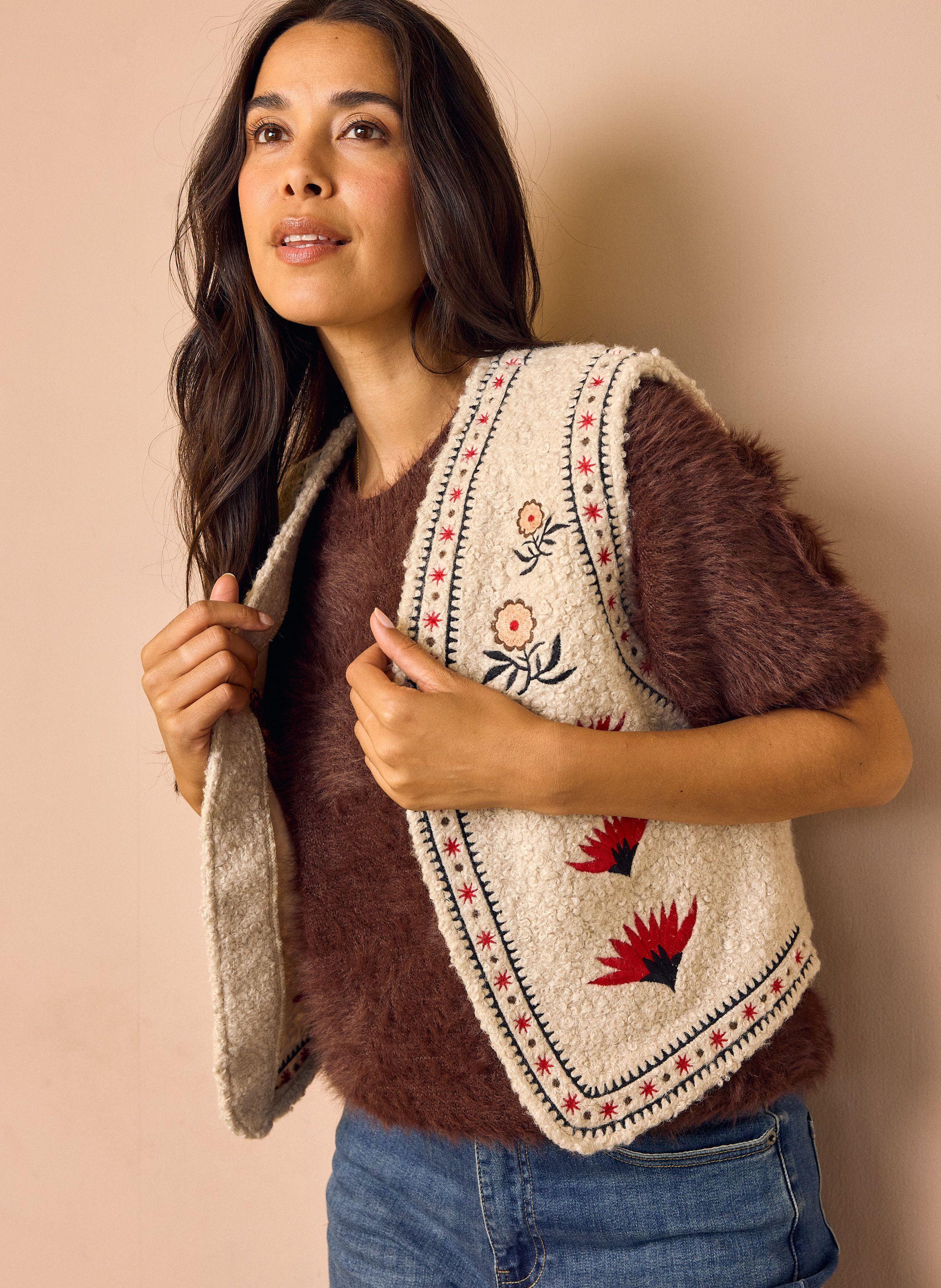 Norah Off-white teddy gilet met bloemen pebble stone multicolor 218300-058