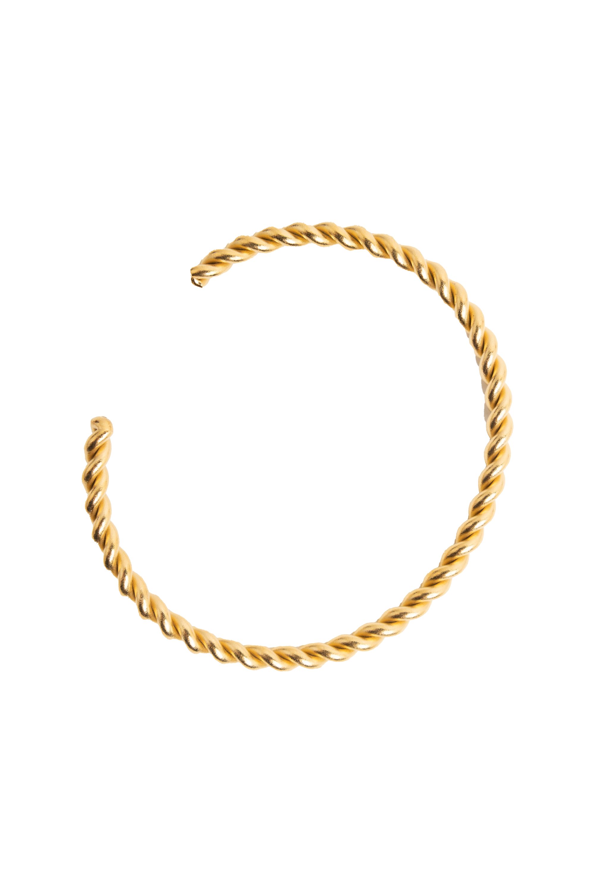 Norah Goudkleurige gedraaide bangle armband gold 218450-199-ONE