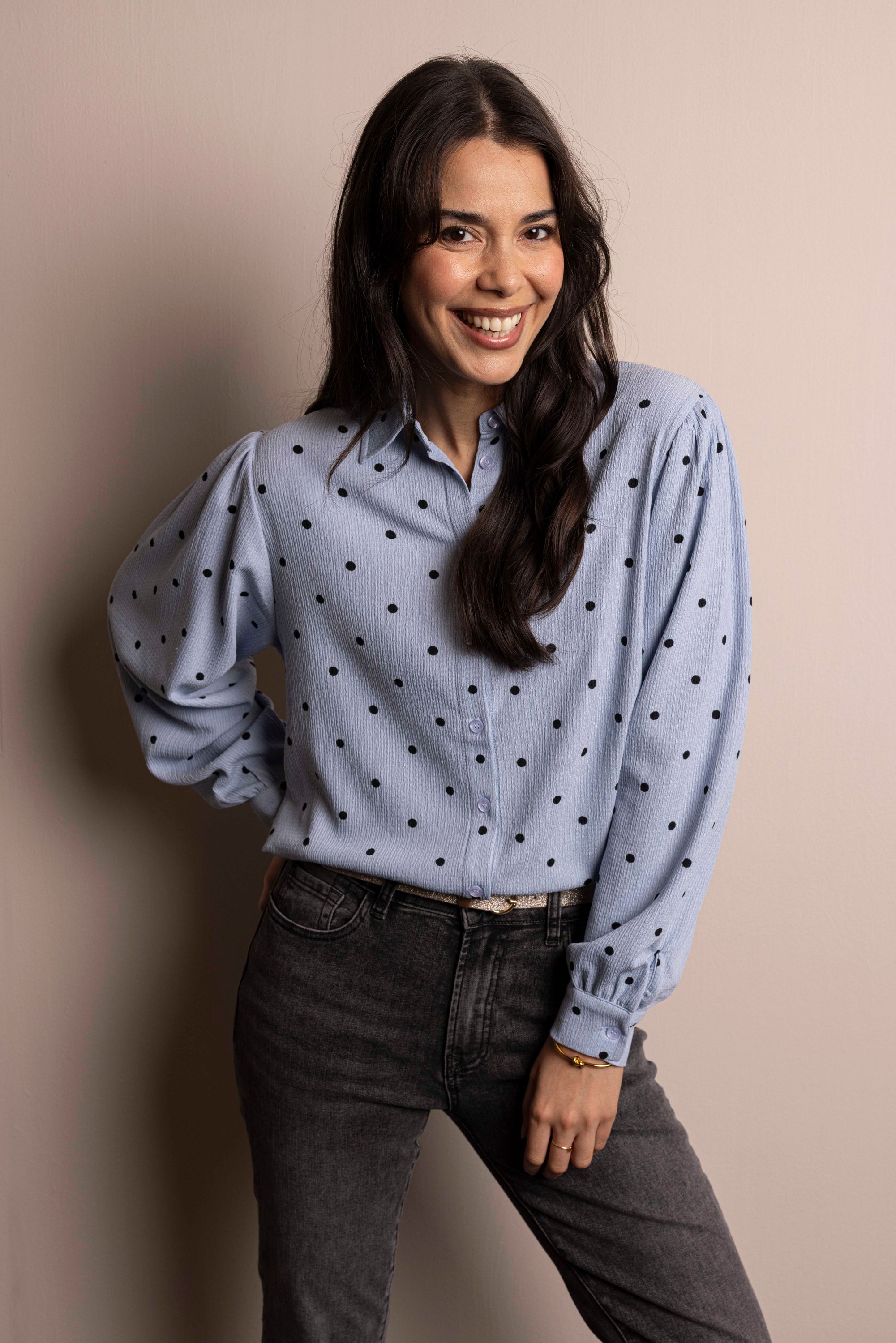 Norah Lichtblauwe blouse met zwarte stippen blue/black 218461-430-46