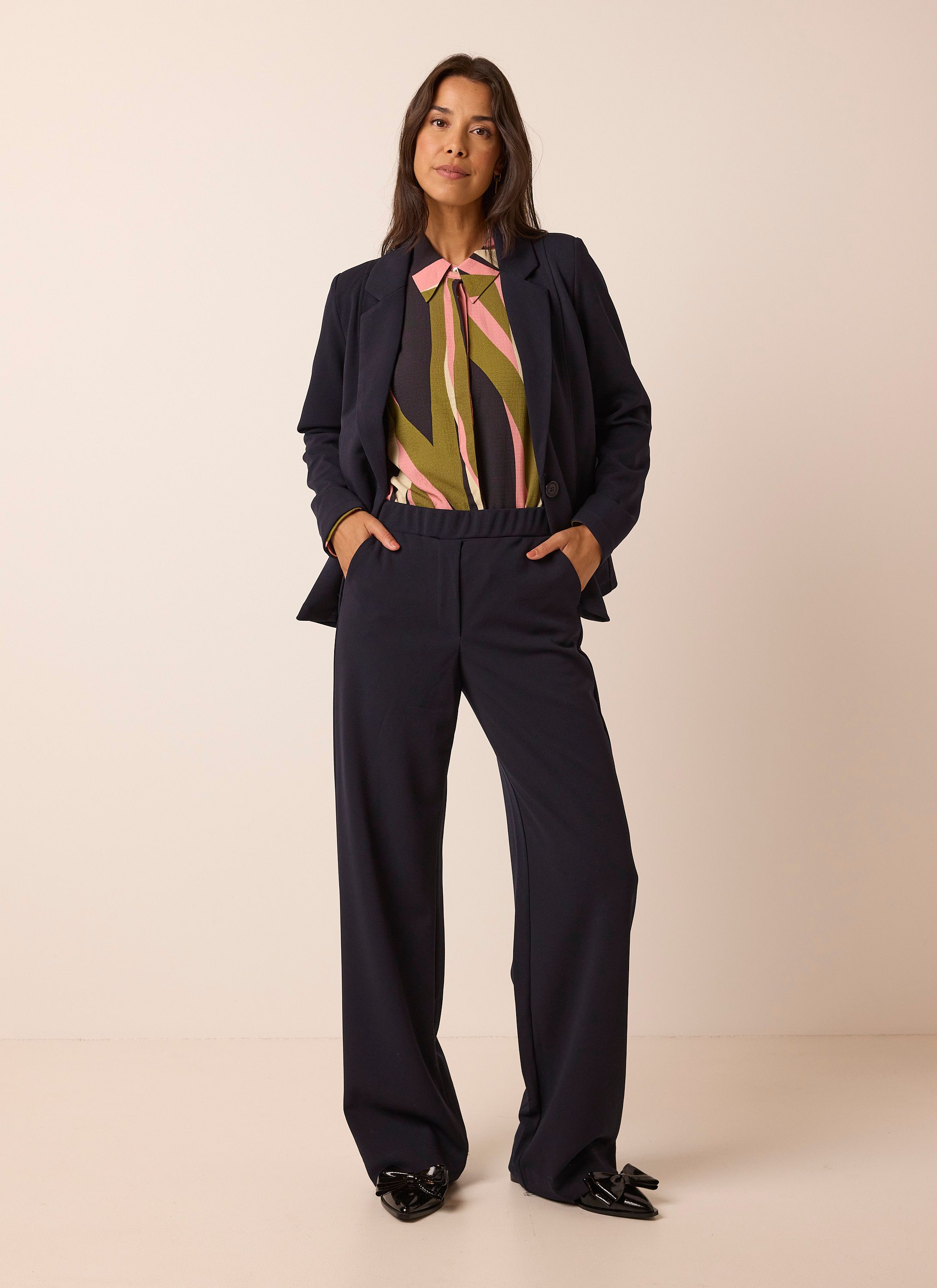 Norah Silke broek | Donkerblauw | L32 navy 218481-492
