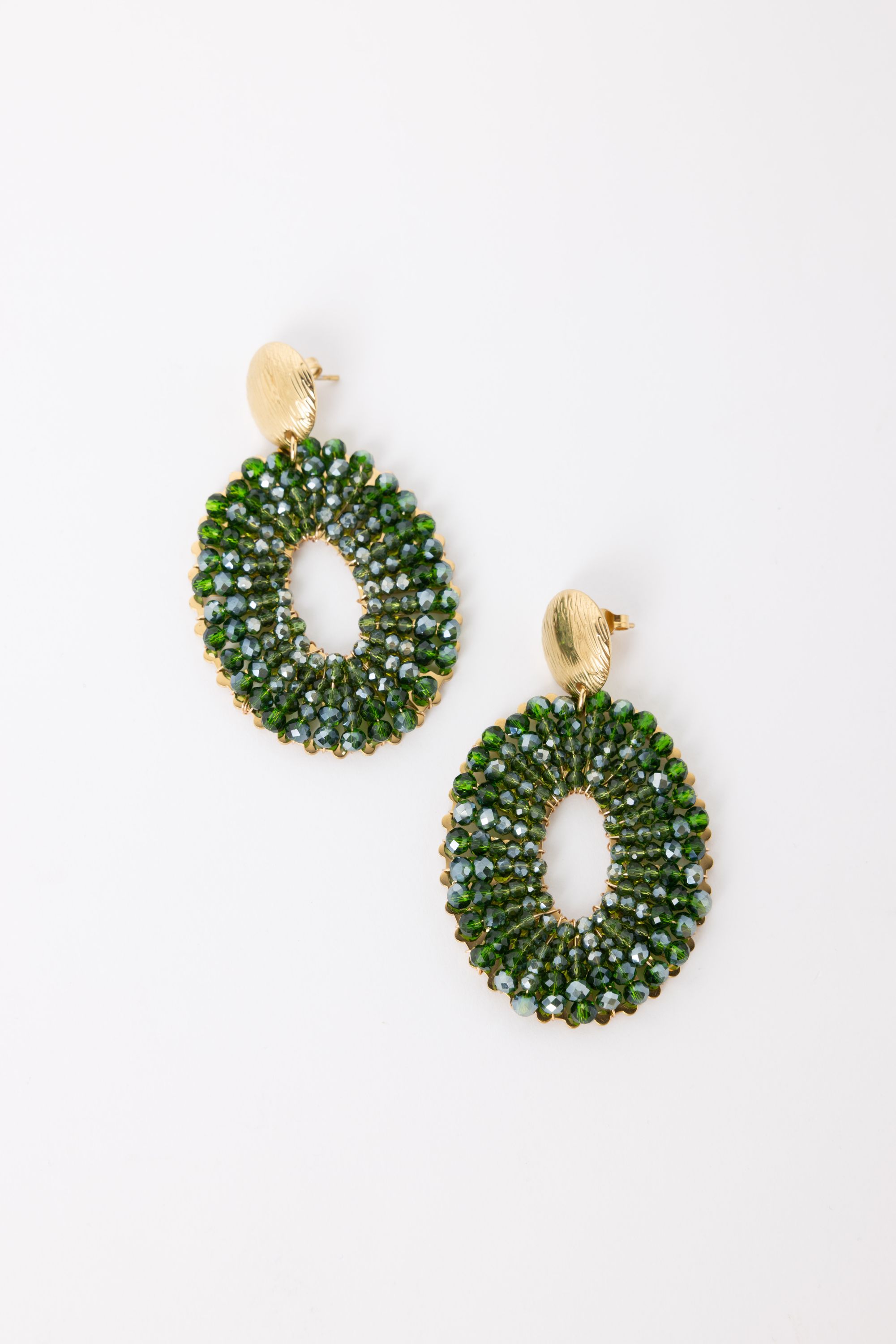 Norah Goudkleurige oorbellen met groene kralen gold multicolor 218505-198-ONE