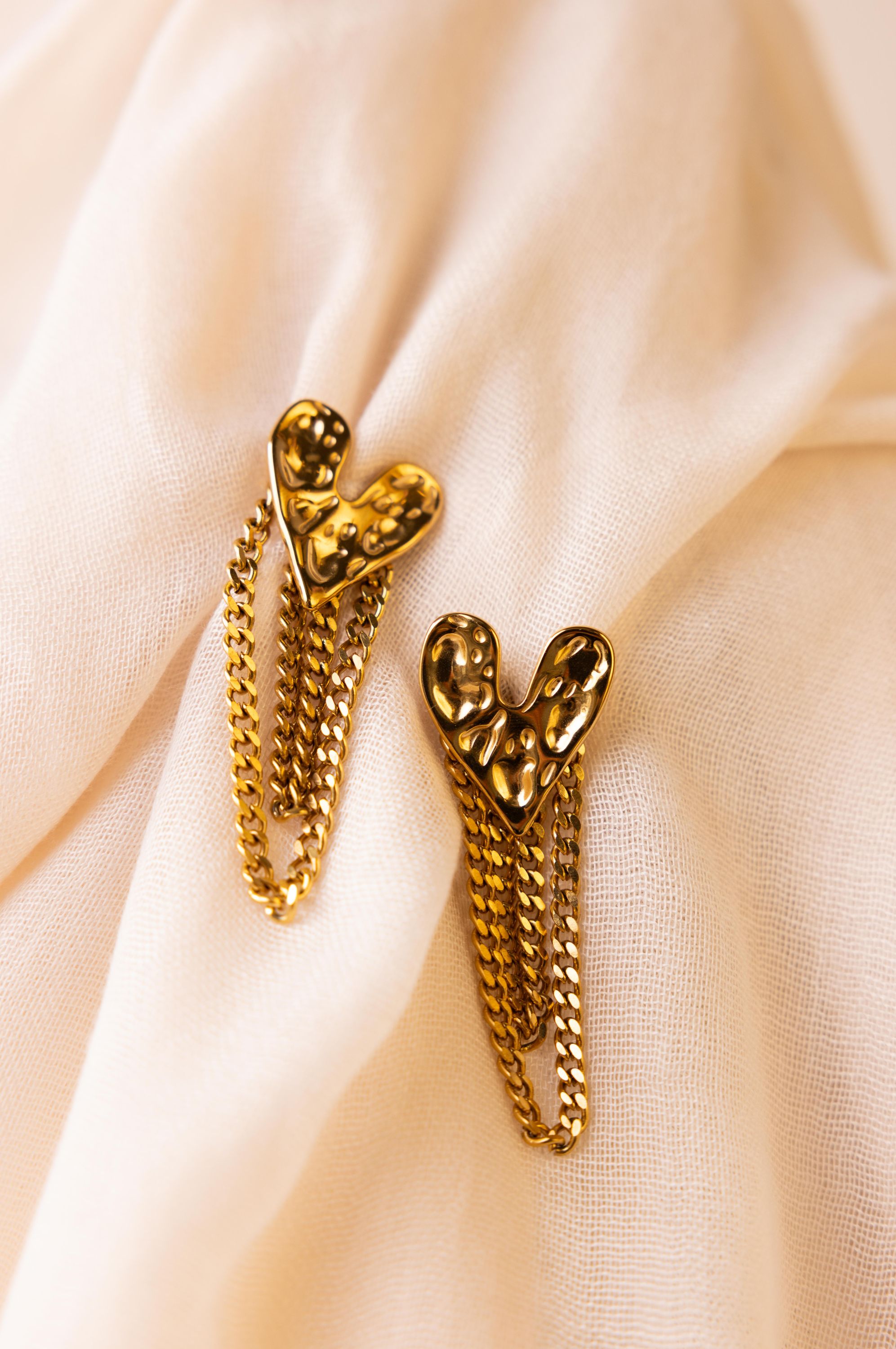 Norah Goudkleurige hartjes oorbellen gold 218508-199-ONE