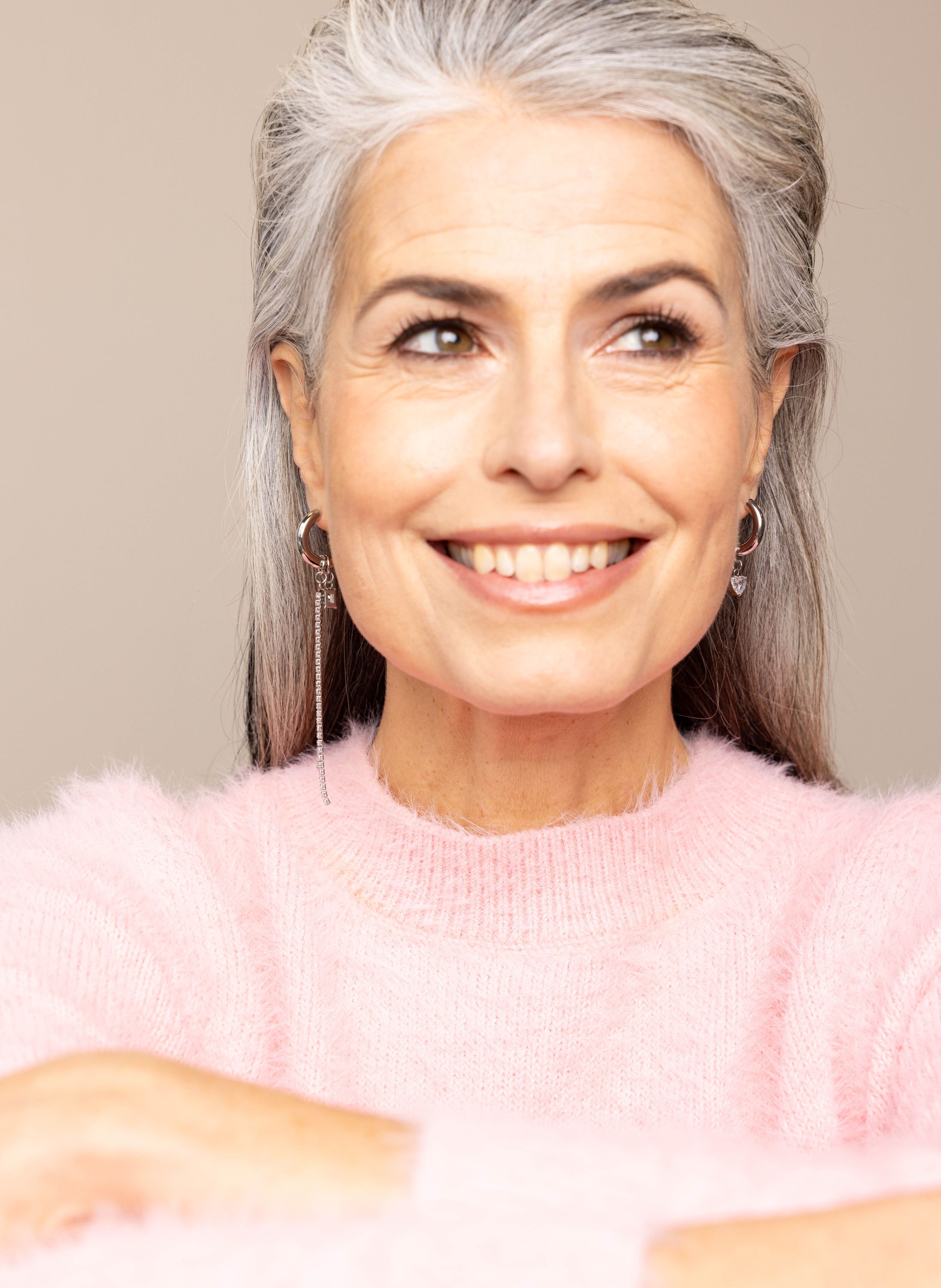 Norah Zilverkleurige oorbellen met hangers silver 218535-099-ONE