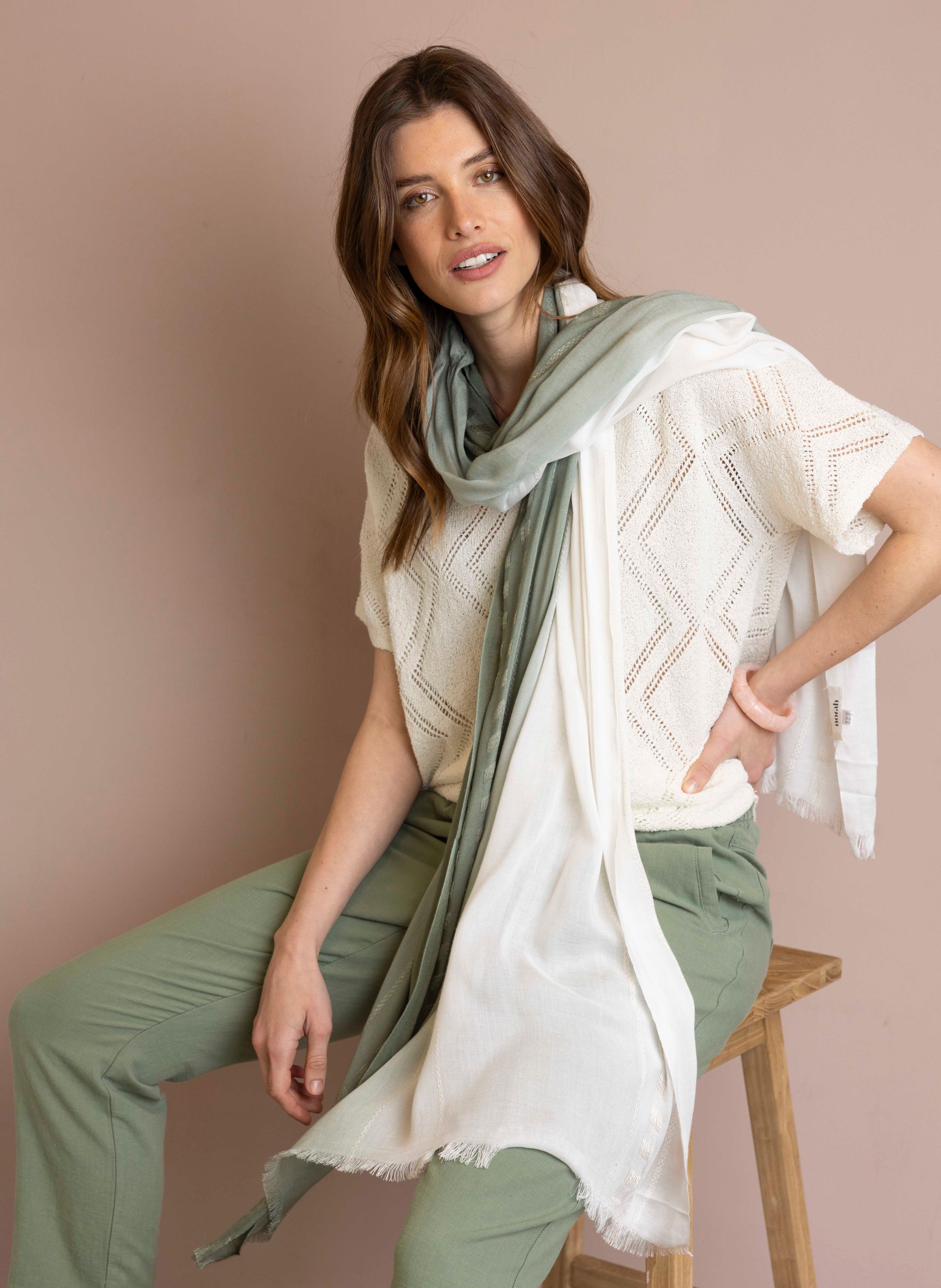 Norah Groen/witte sjaal green/ecru 218680-541-ONE