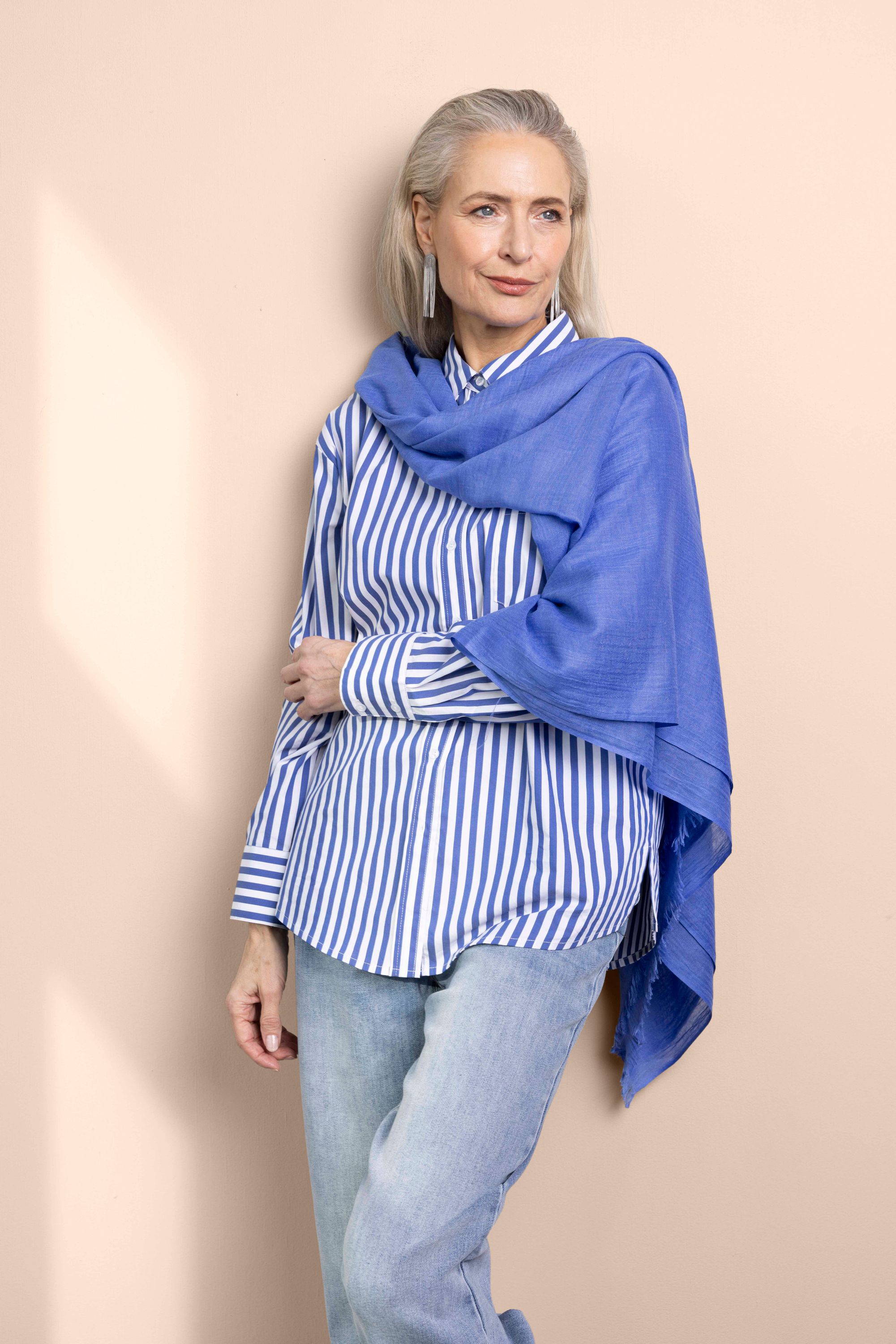 Norah Fijngeweven blauwe sjaal sky blue 218715-404-ONE