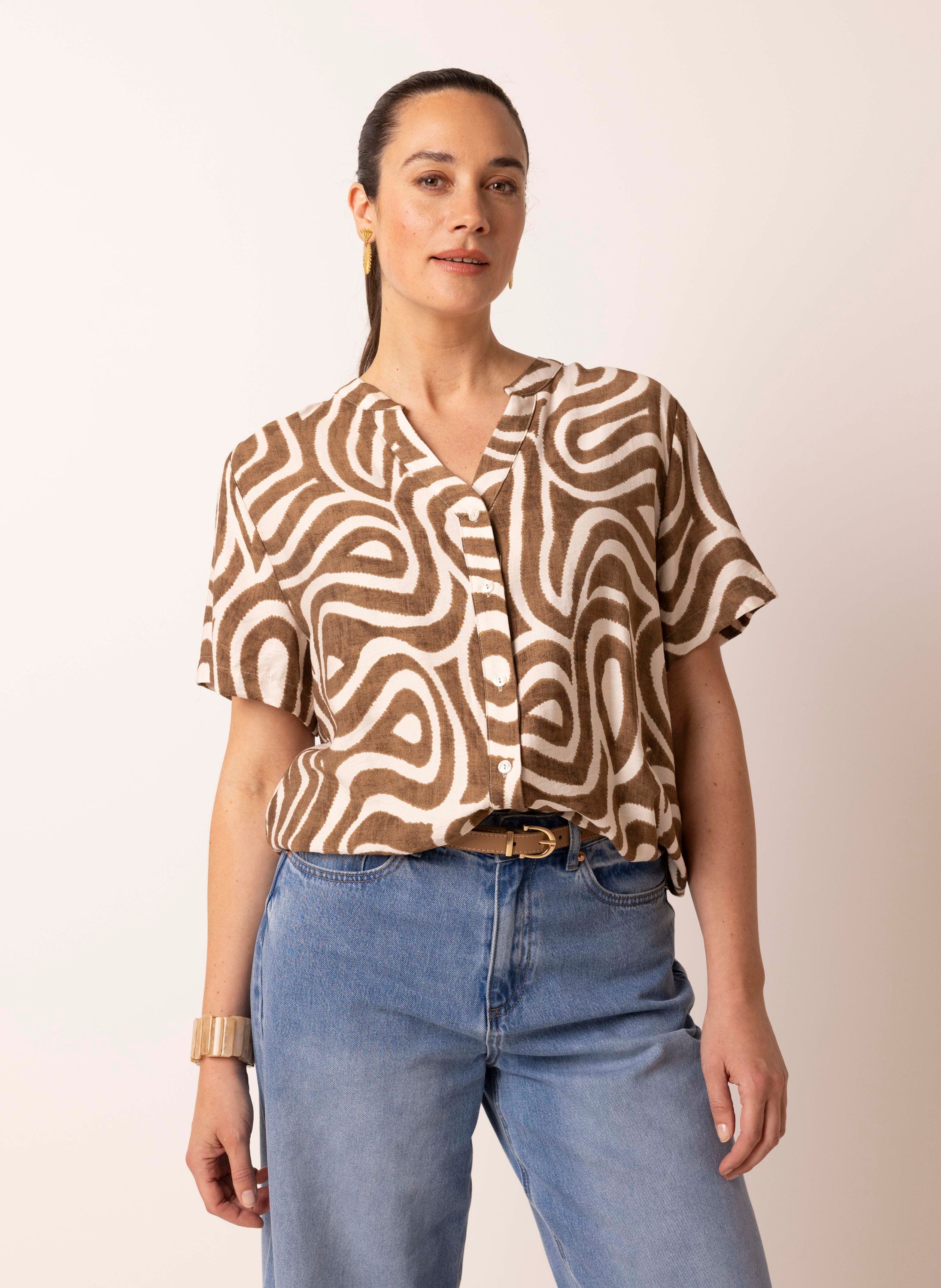Norah Ecru/bruine blouse met grafische print Brown/Ecru 218732-241-36