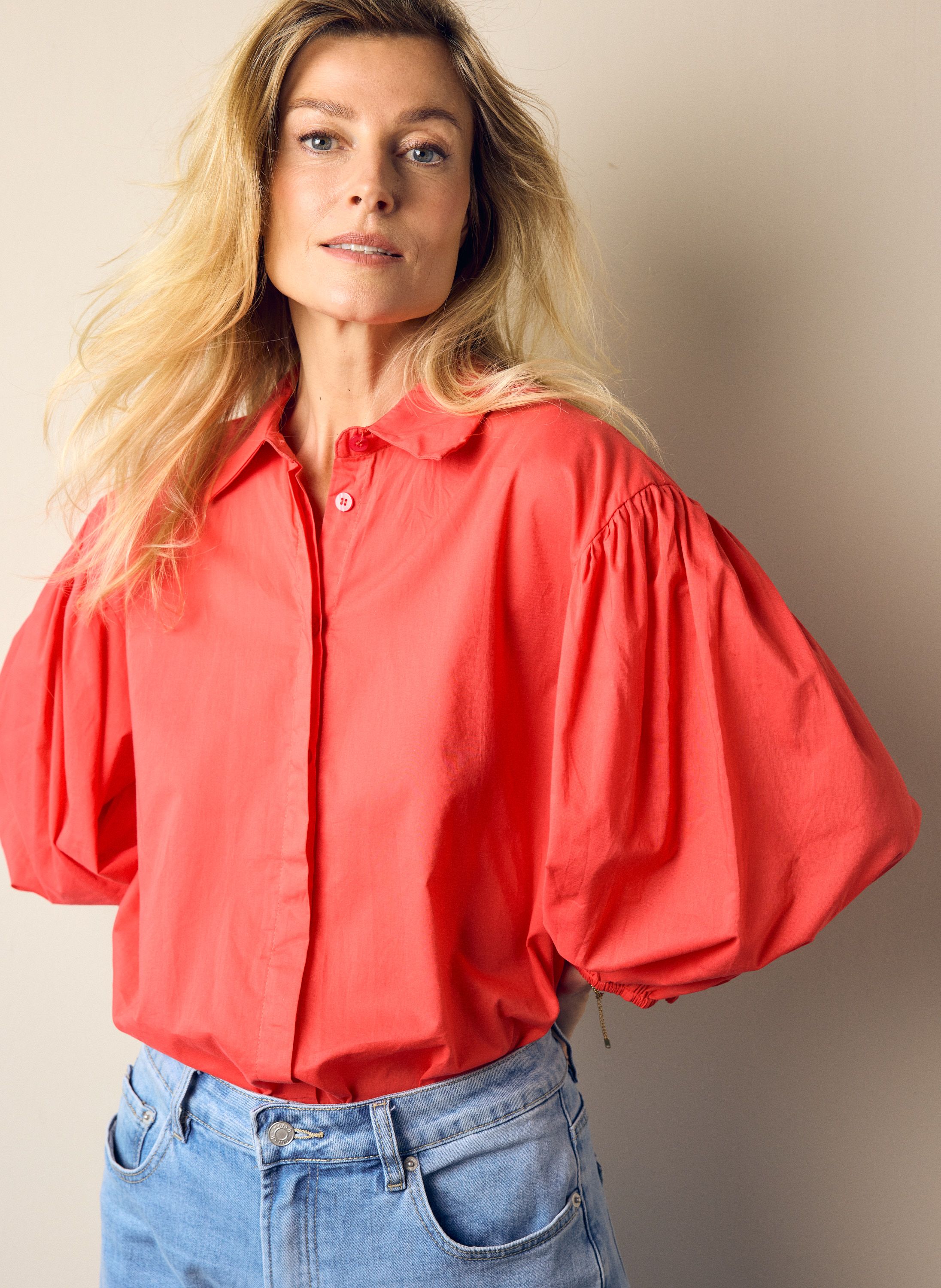 Norah Rode blouse met pofmouwen red 218783-600-36