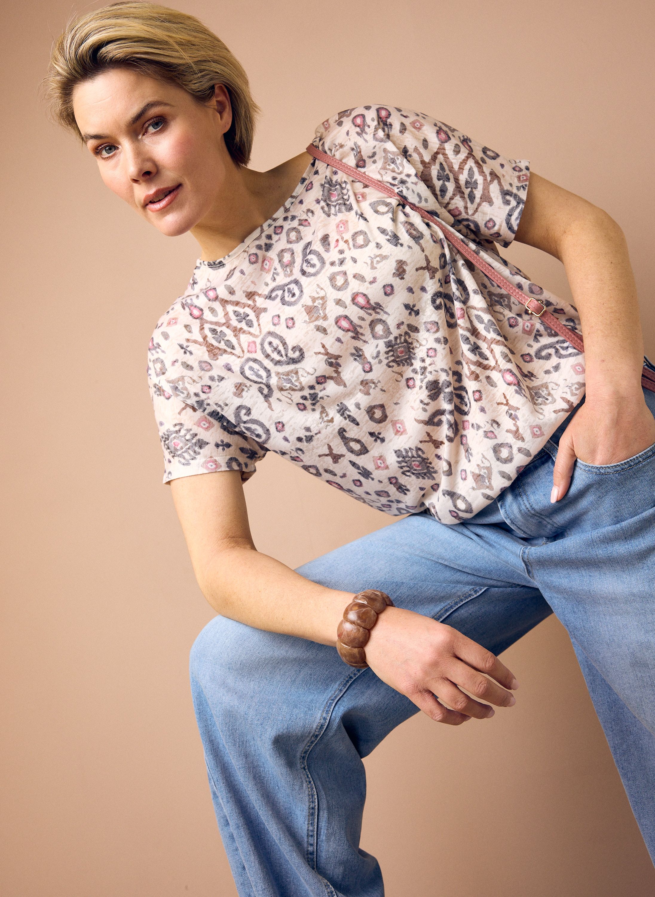 Norah Ecru shirt met grafische print ecru multicolor 218924-122-44