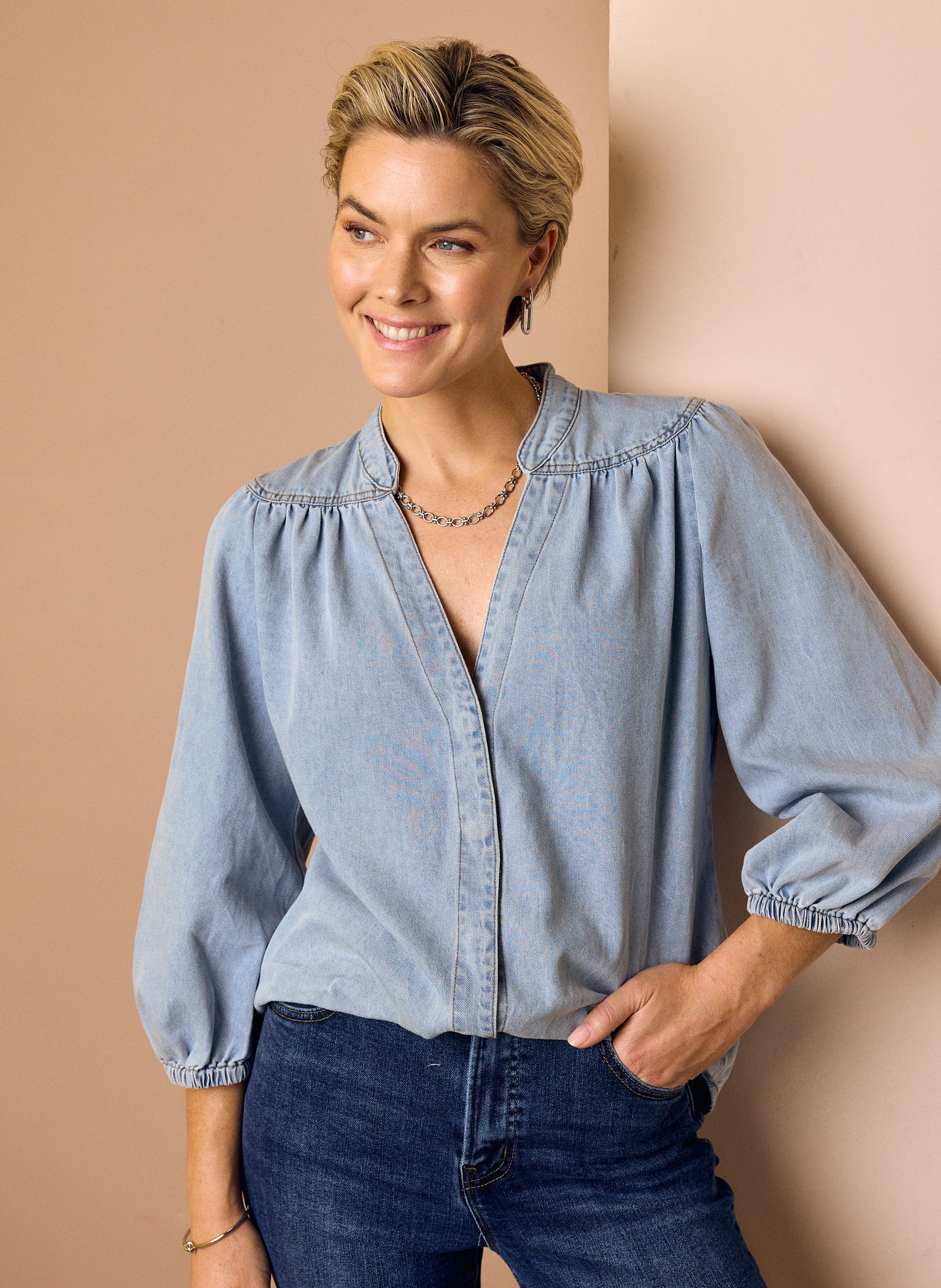 Norah Lichtblauwe denim blouse  light denim 219132-478