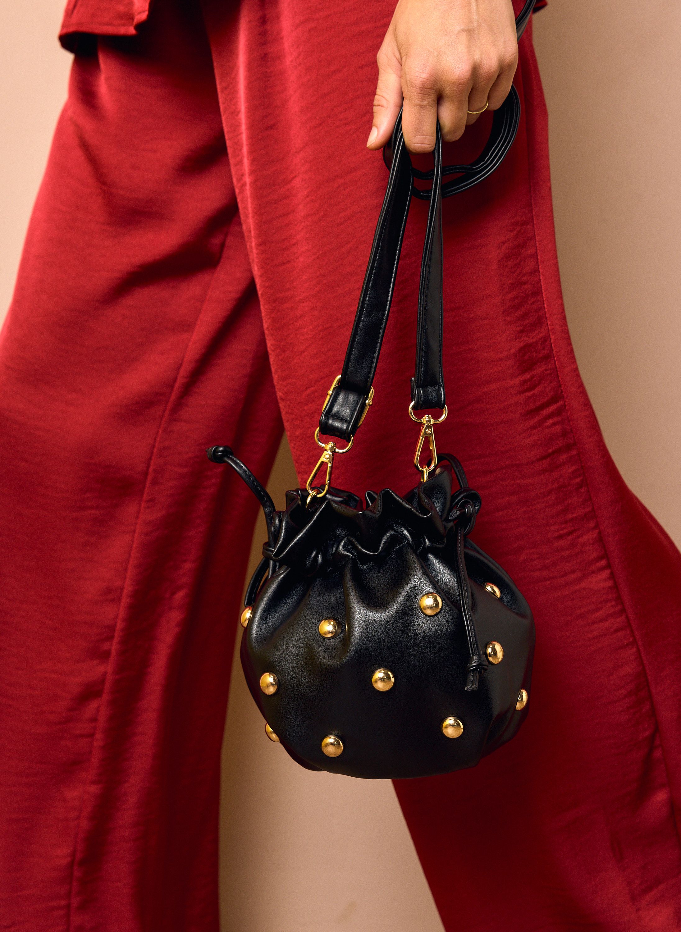 Norah Zwarte tas met studs black 219448-001