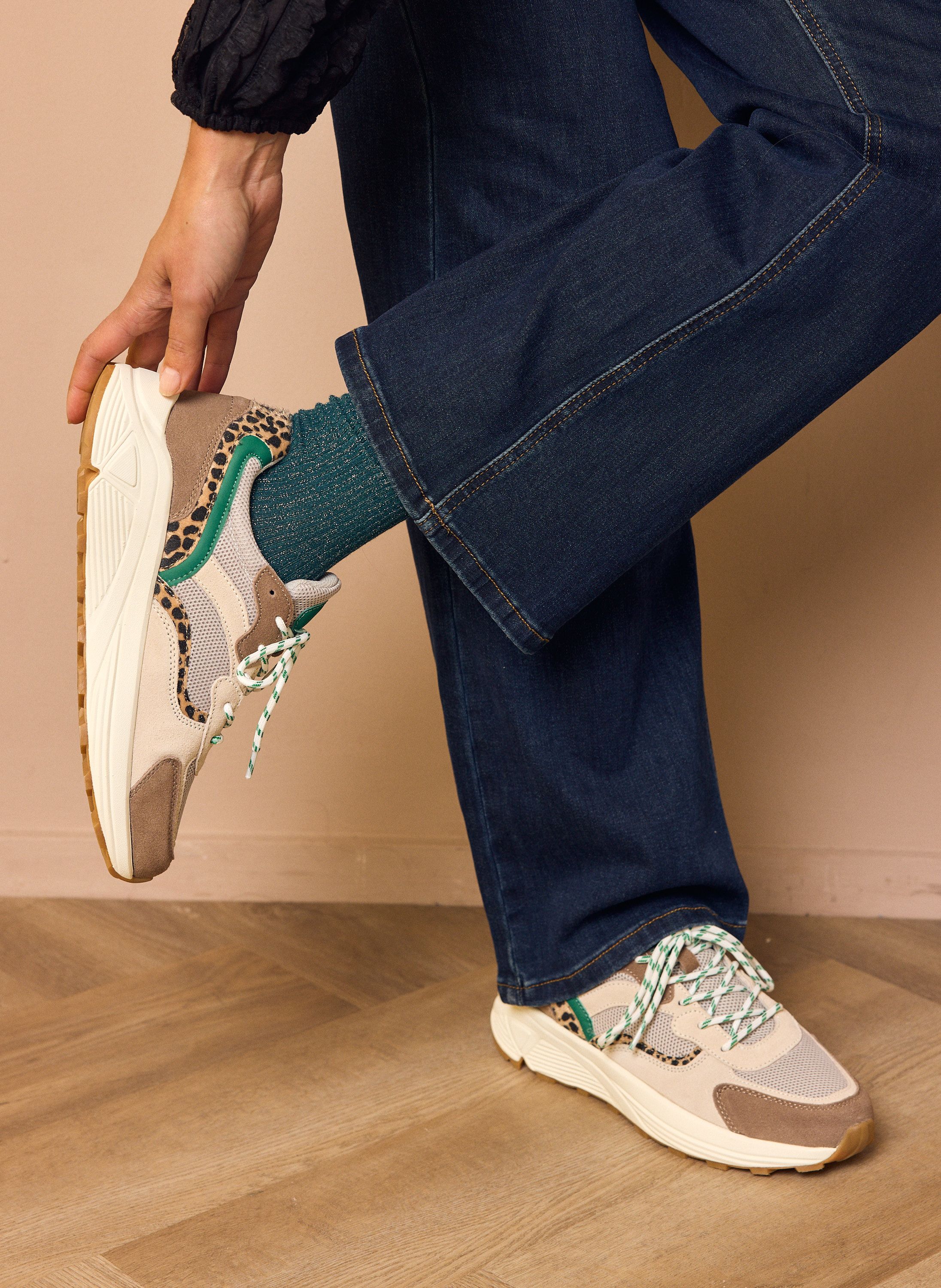 Norah Beige sneaker met groene details multicolor 219779-002