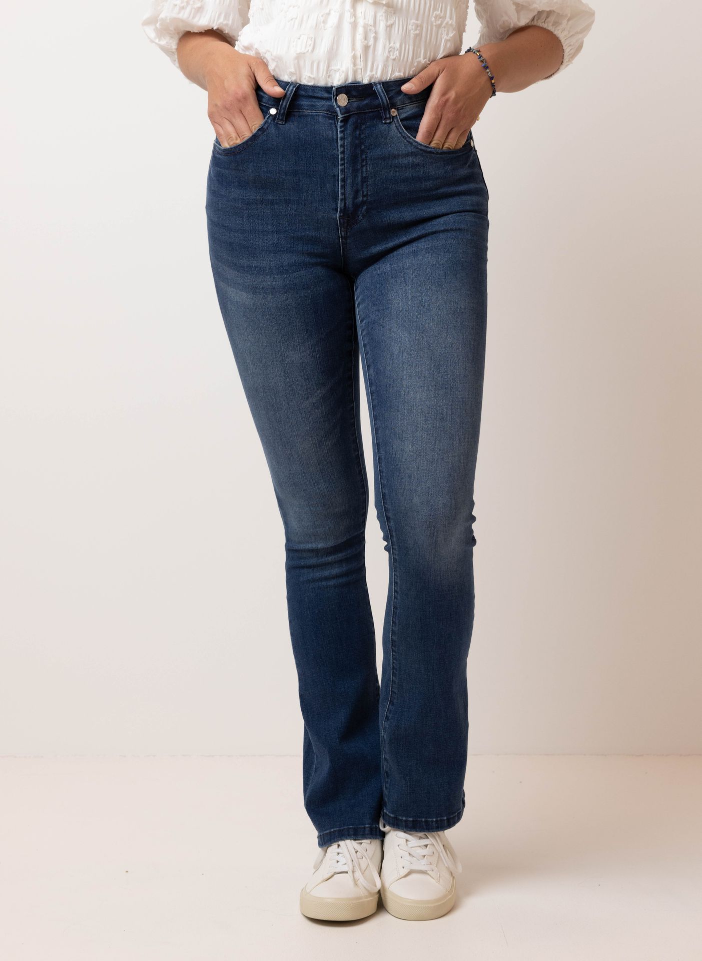 Norah Blauwe flared jeans blue 214961-400