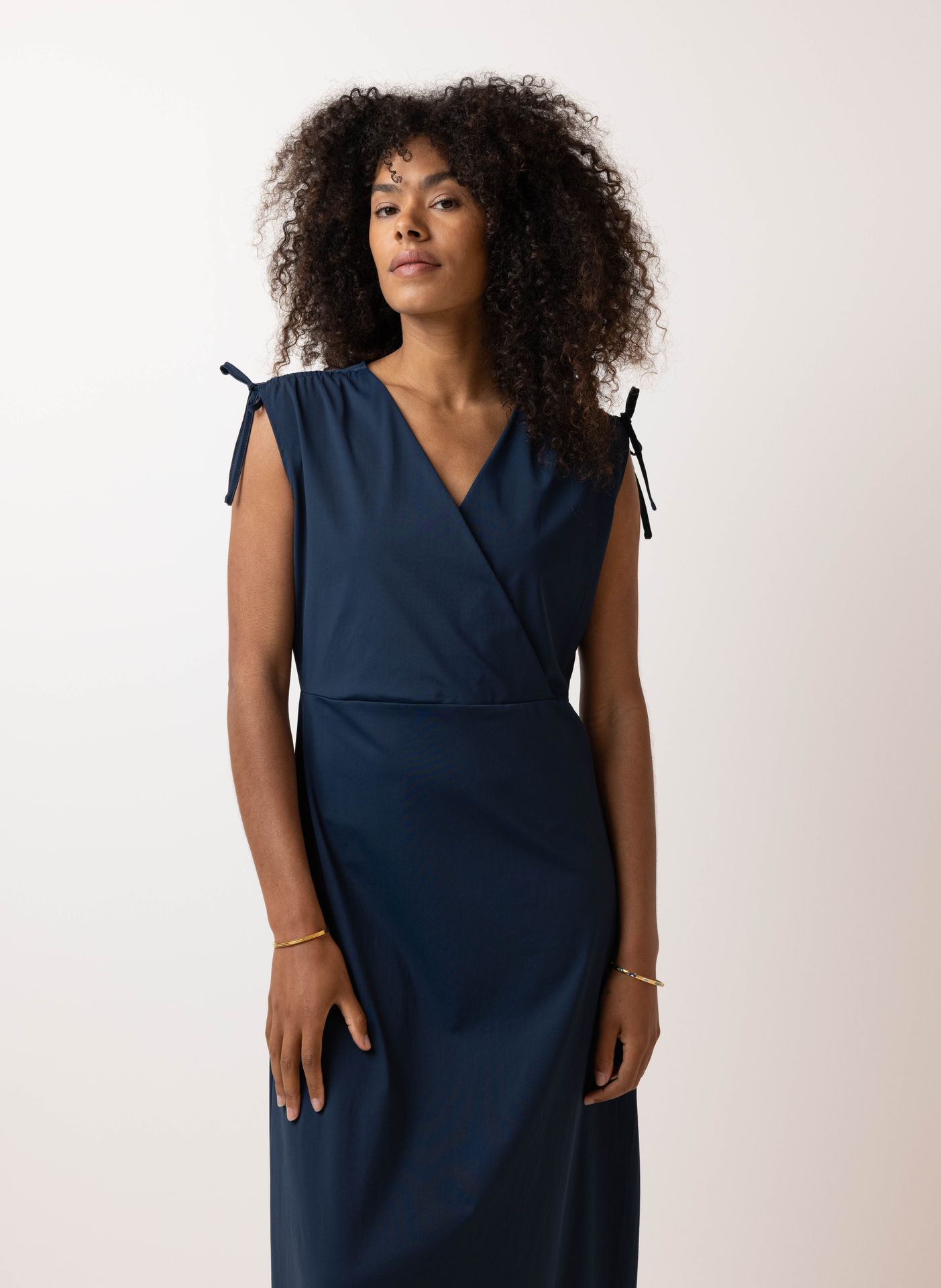 Norah Donkerblauwe maxi jurk travelstof dark blue 213473-499