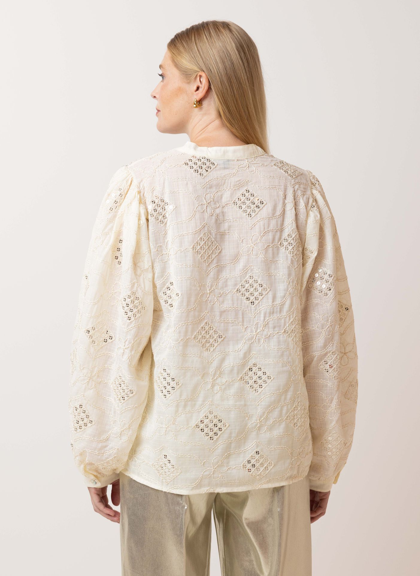 Norah Ecru blouse met pailletten ecru 215115-102