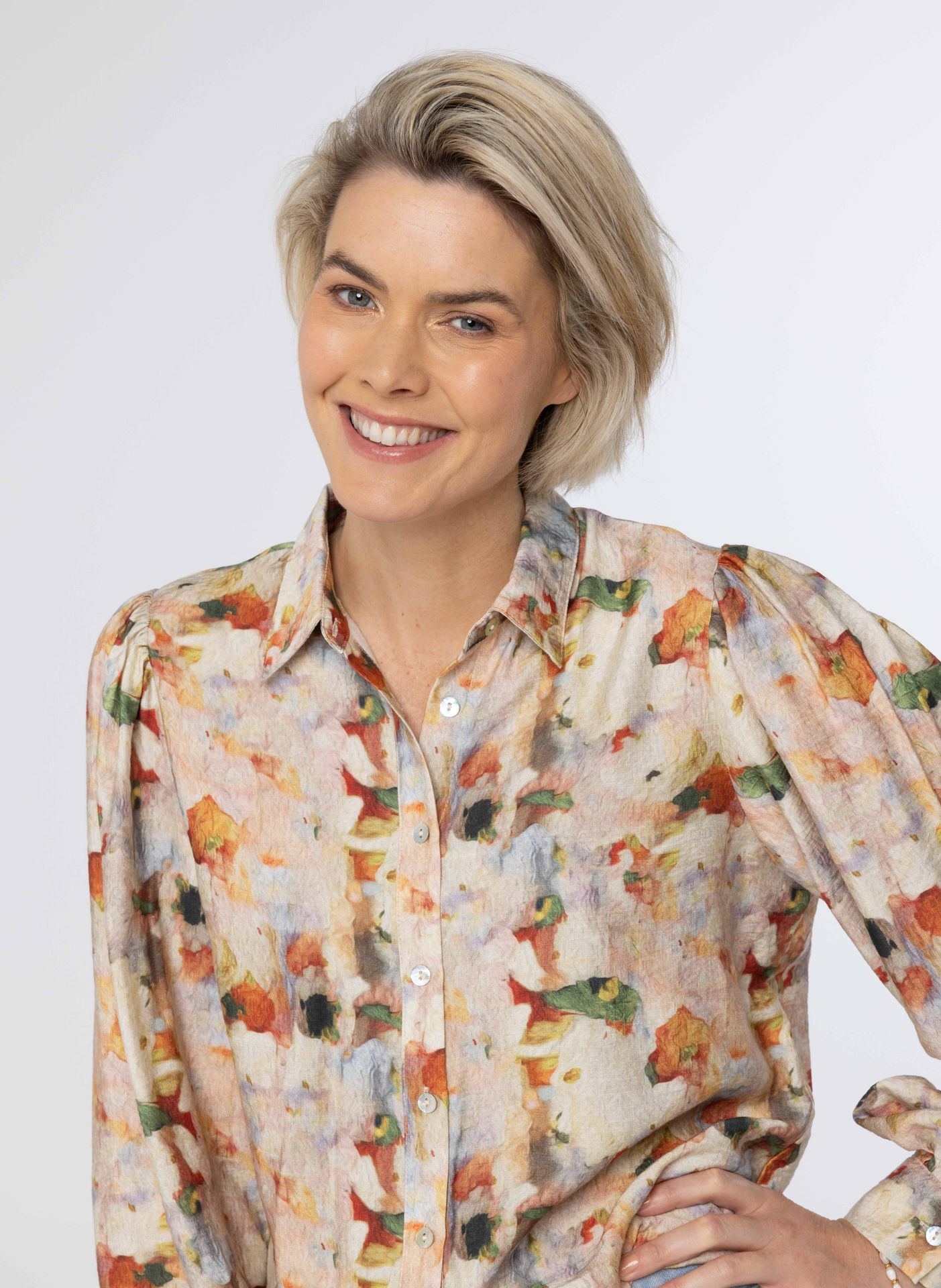 Norah Meerkleurige blouse met bloemenprint multicolor 214247-002