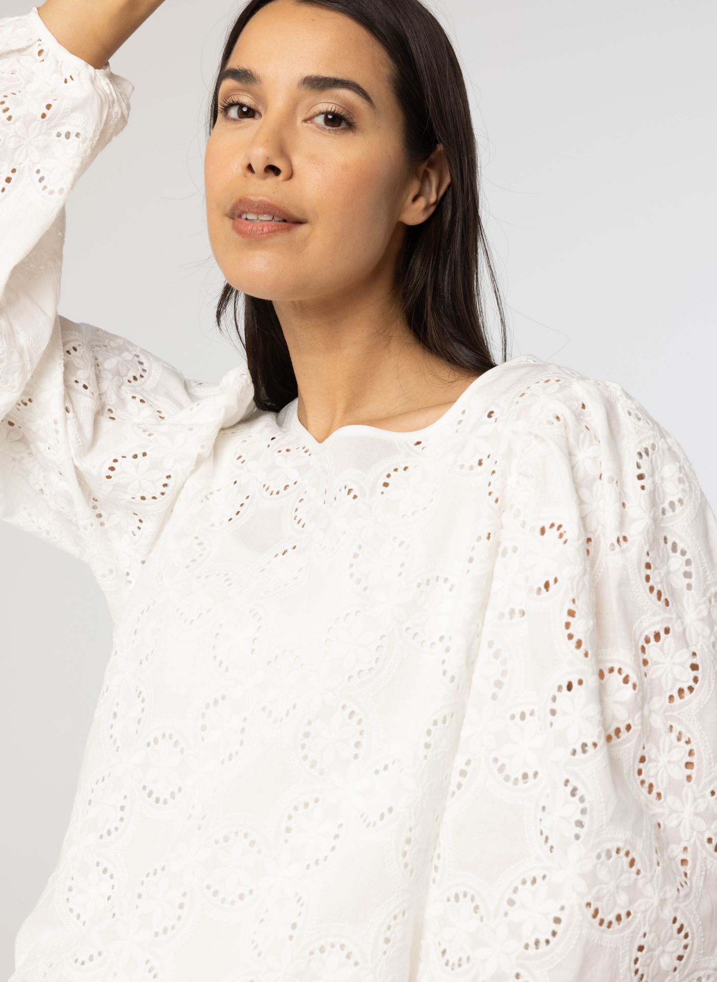 Norah Off white blouse met embroidery off-white 214138-101