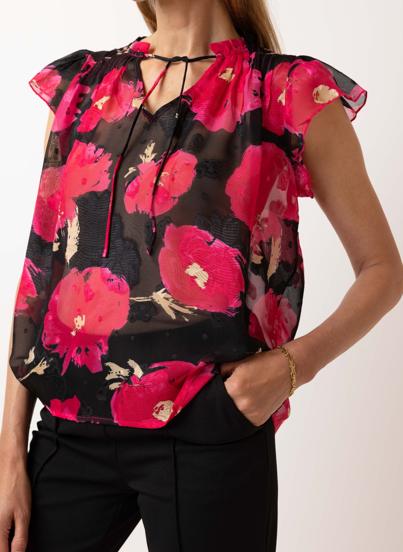 Norah Roze blouse met bloemen pink multicolor 214637-920