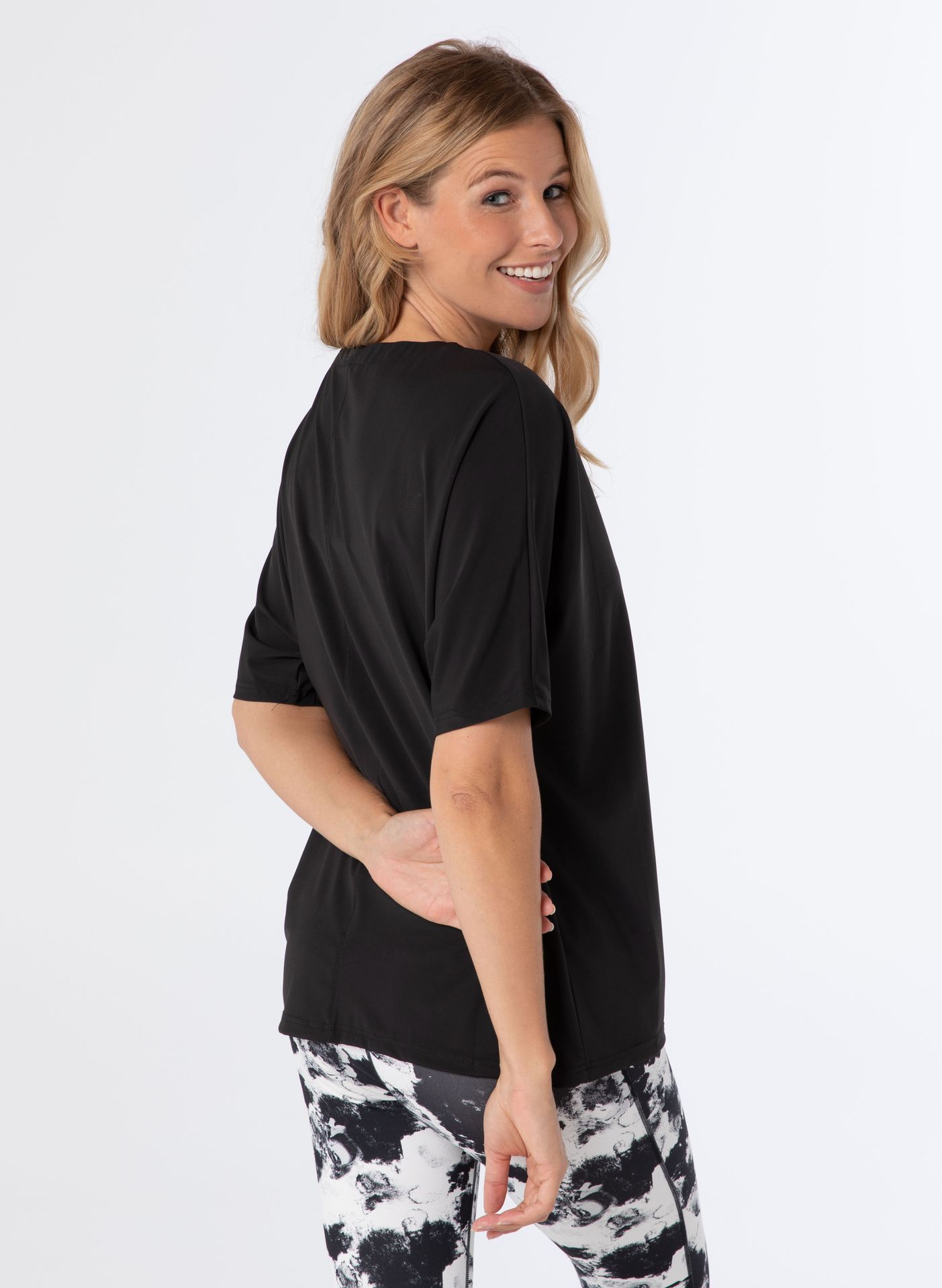 Norah Shirt - Activewear black 211912-001