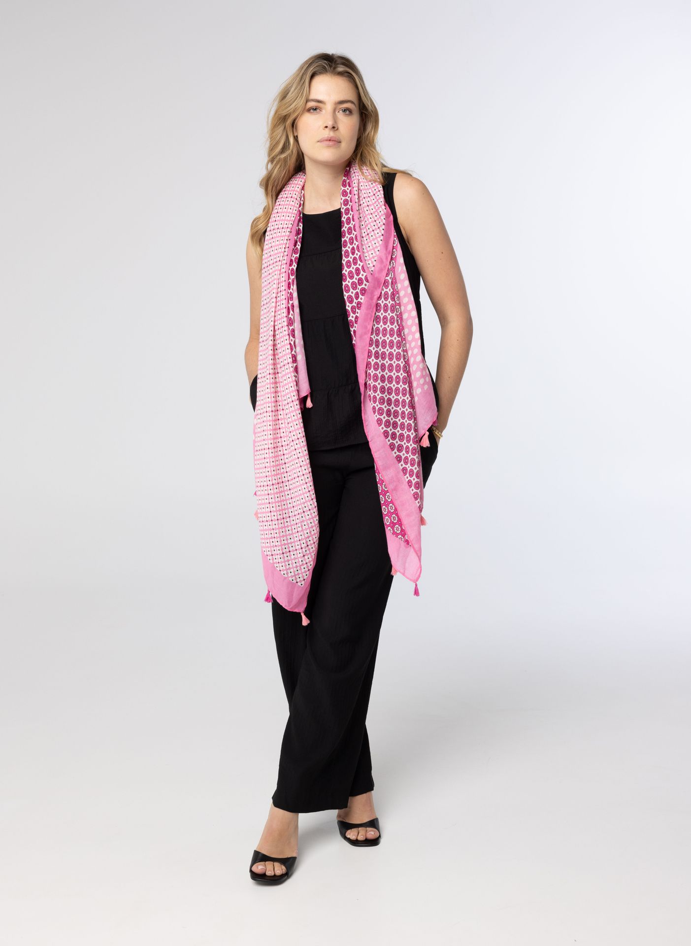 Norah Sjaal meerkleurig roze pink/white 213606-931
