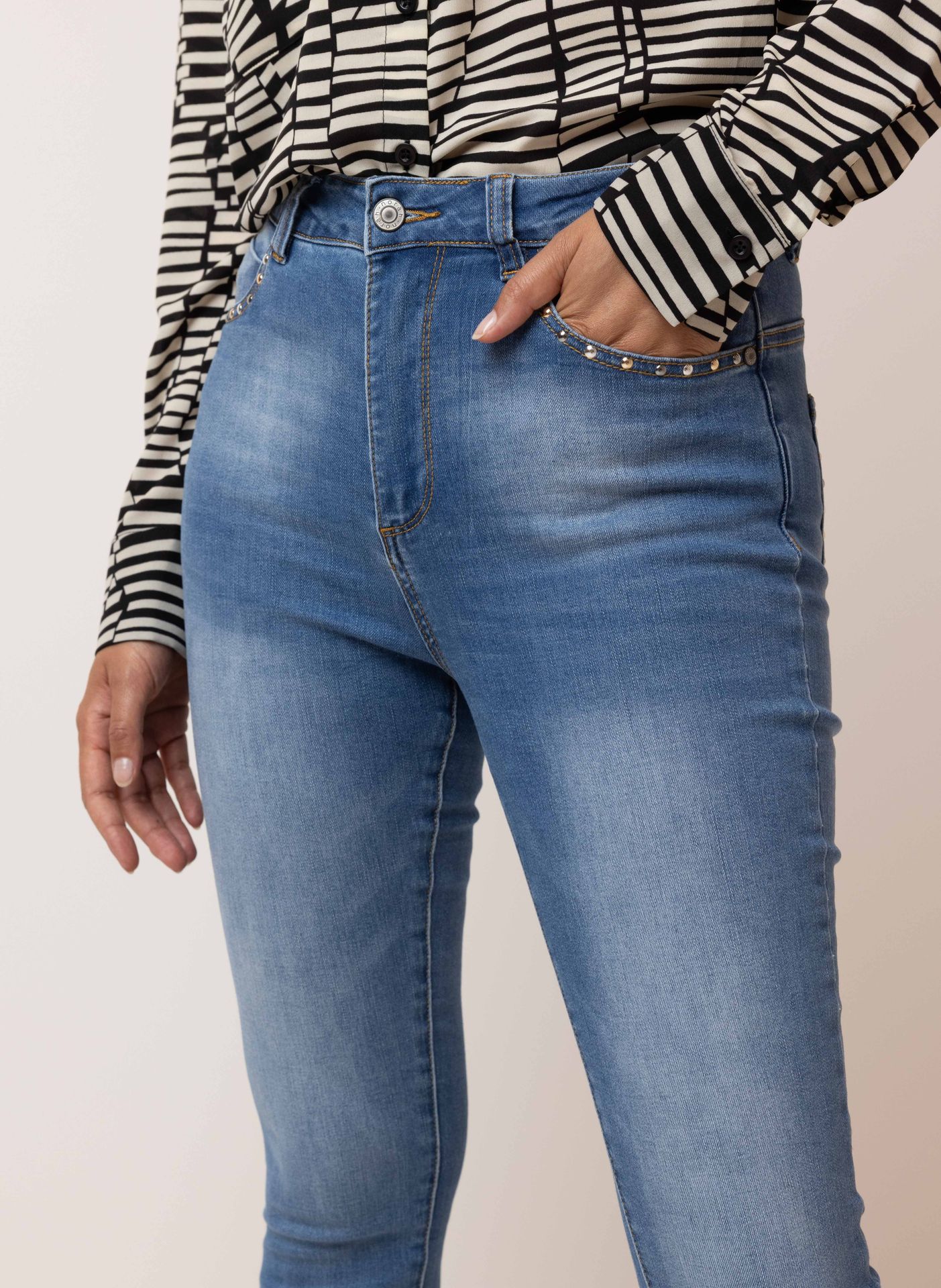 Norah Skinny jeans met studs blue 215030-400