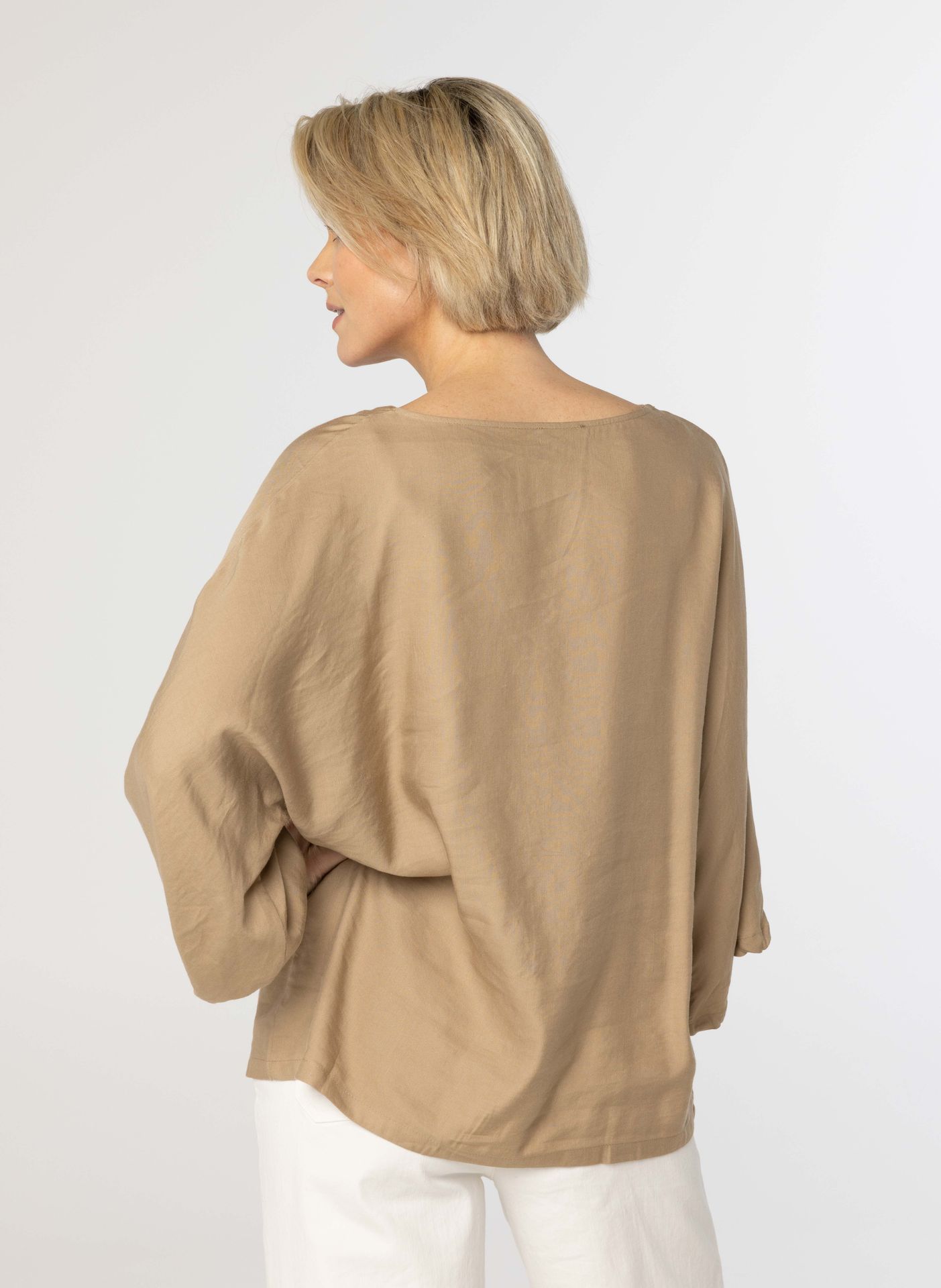 Norah Zandkleurige blouse linnen sand 212673-110