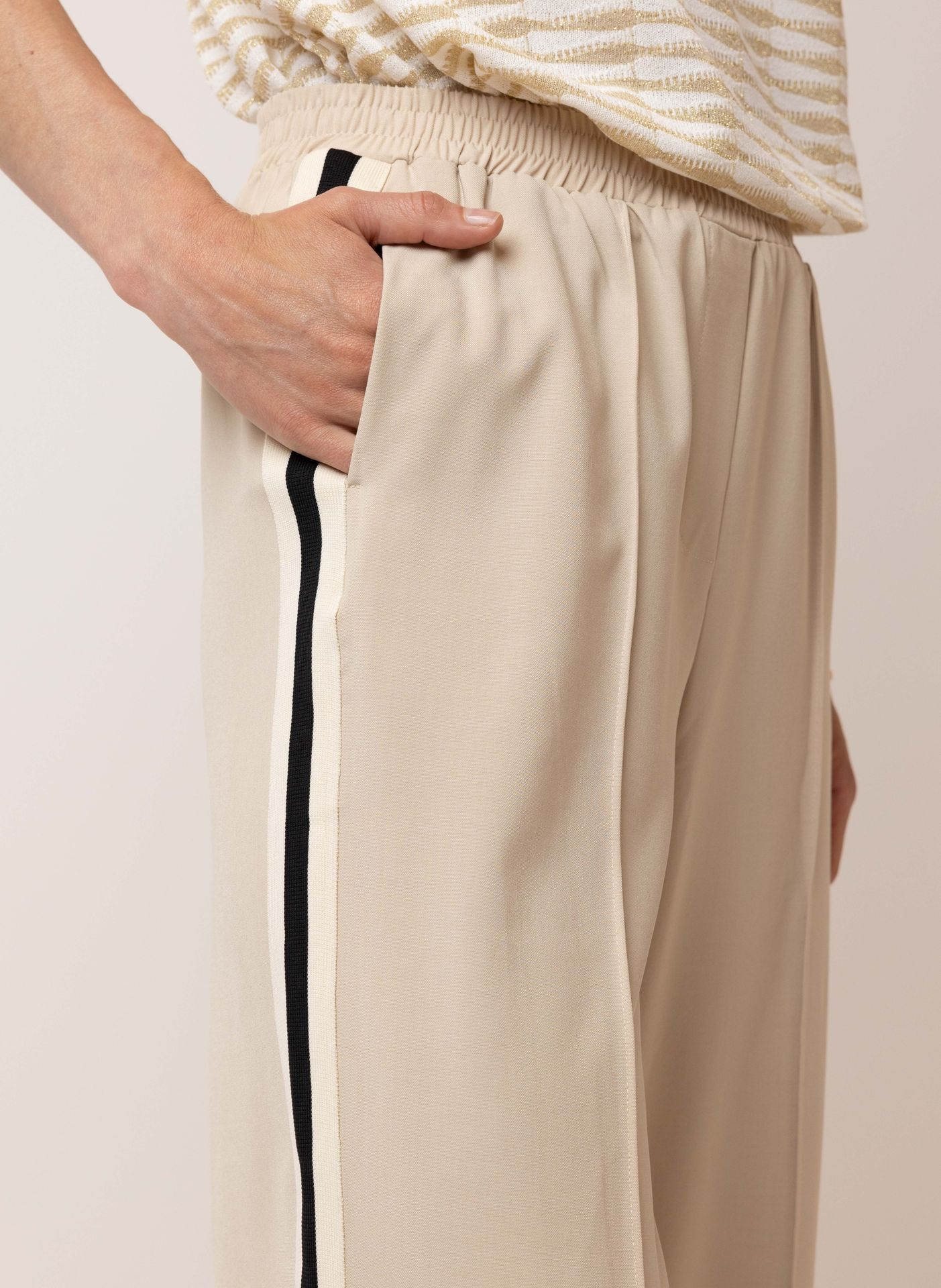 Norah Zandkleurige pantalon sand 214483-110