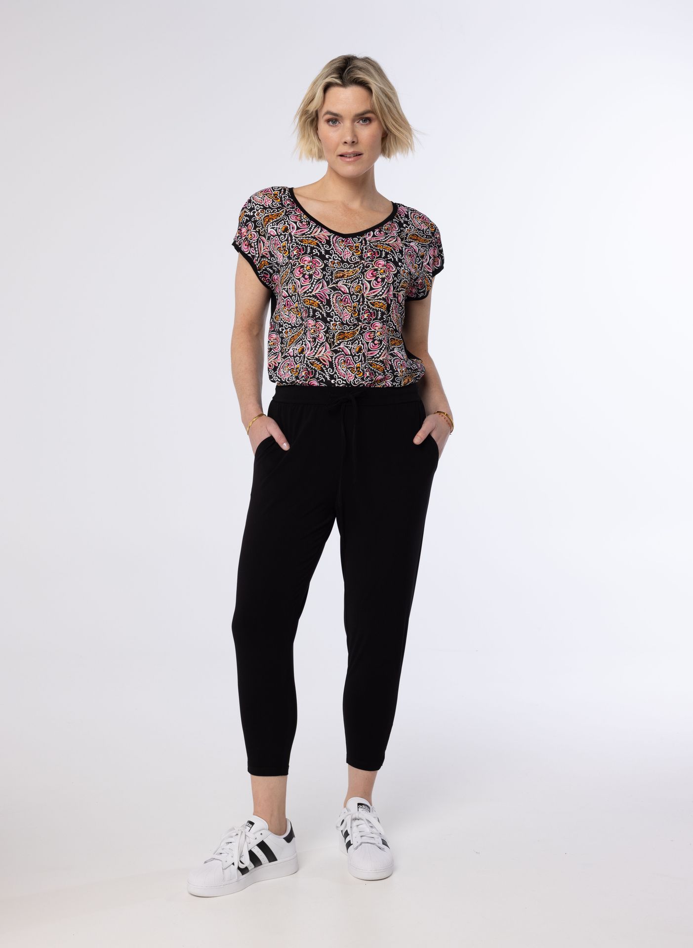 Norah Zwarte driekwart broek black 210844-001