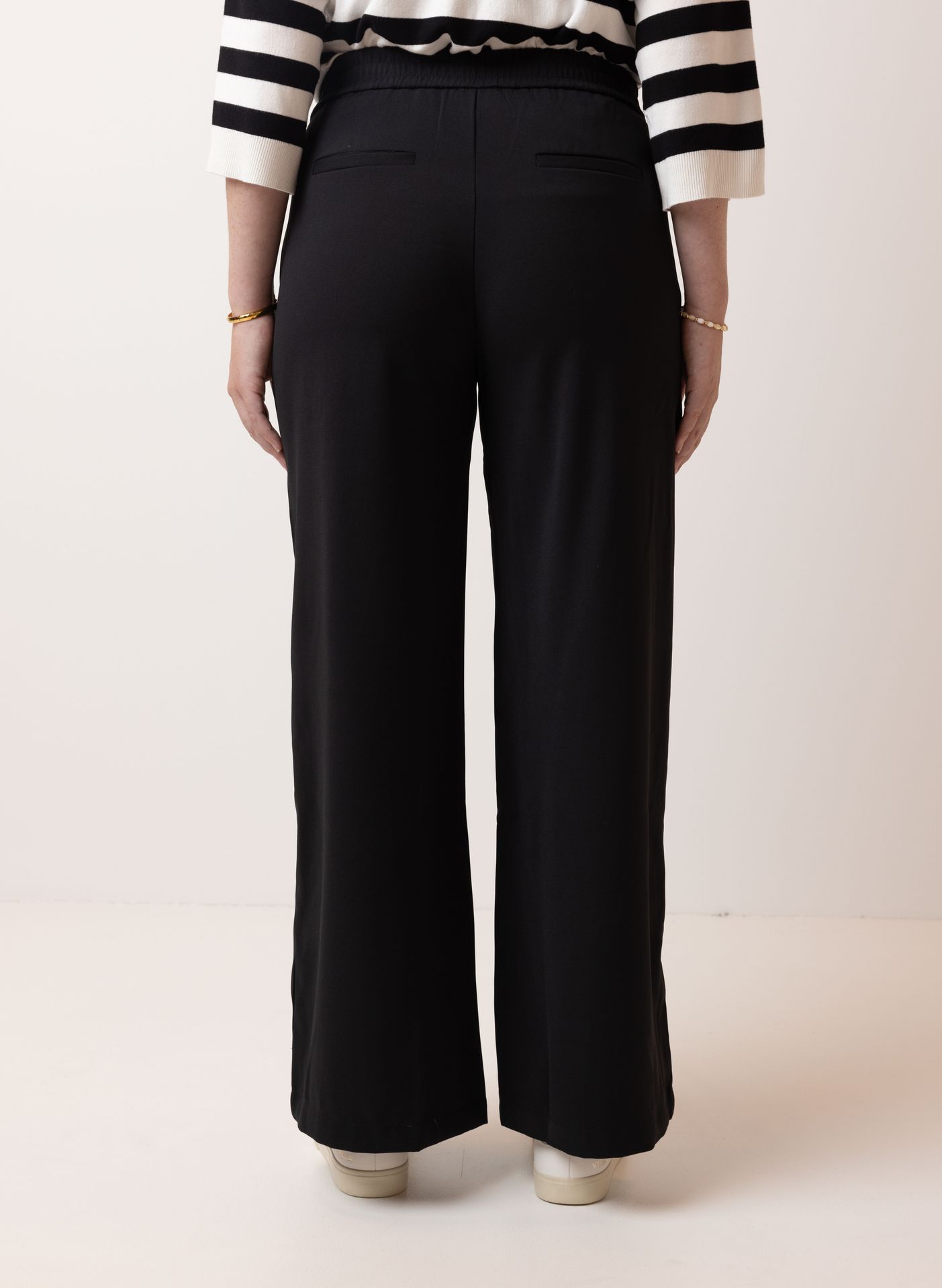 Norah Zwarte pantalon black 214667-001