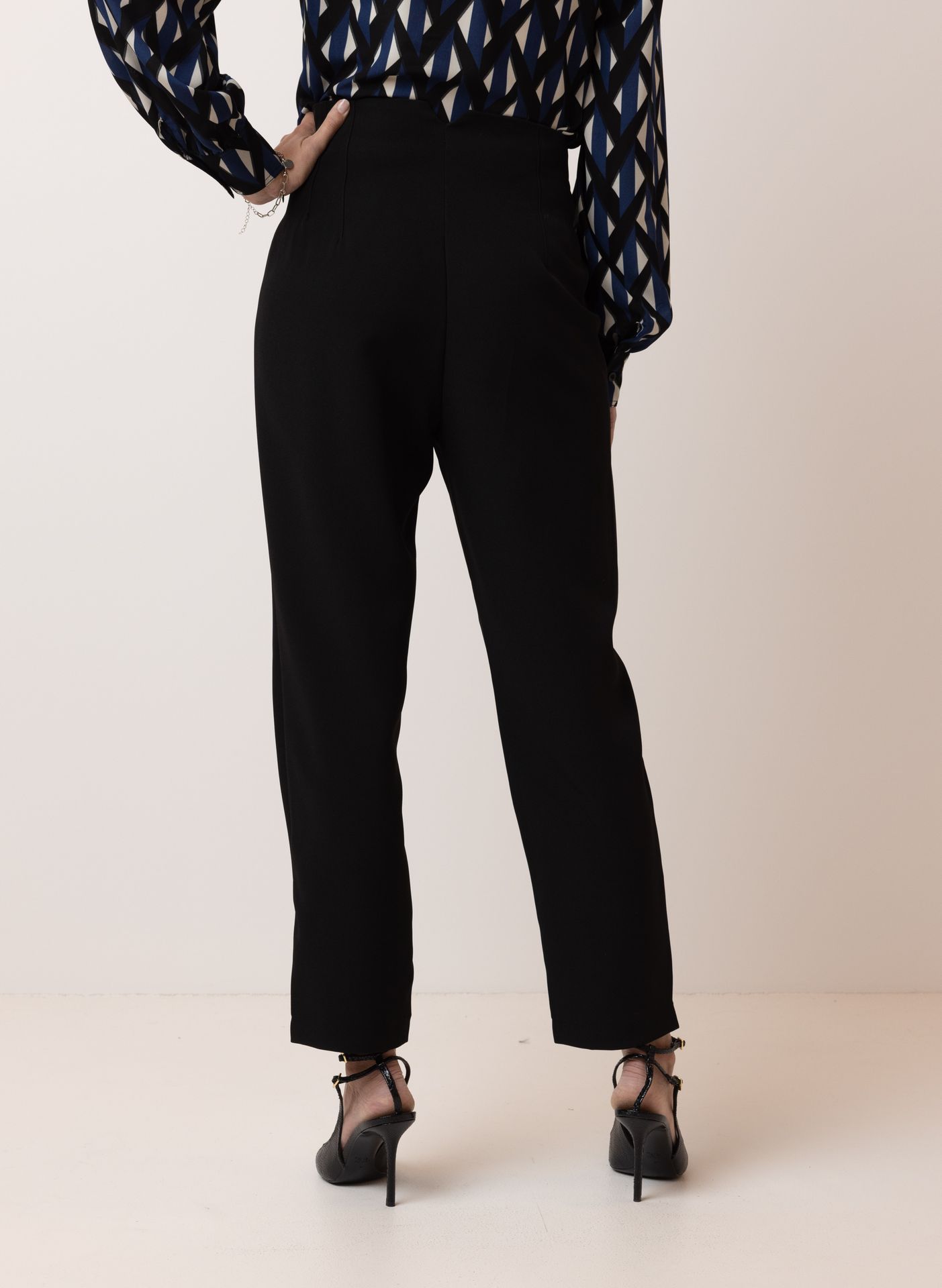 Norah Zwarte pantalon black 214689-001