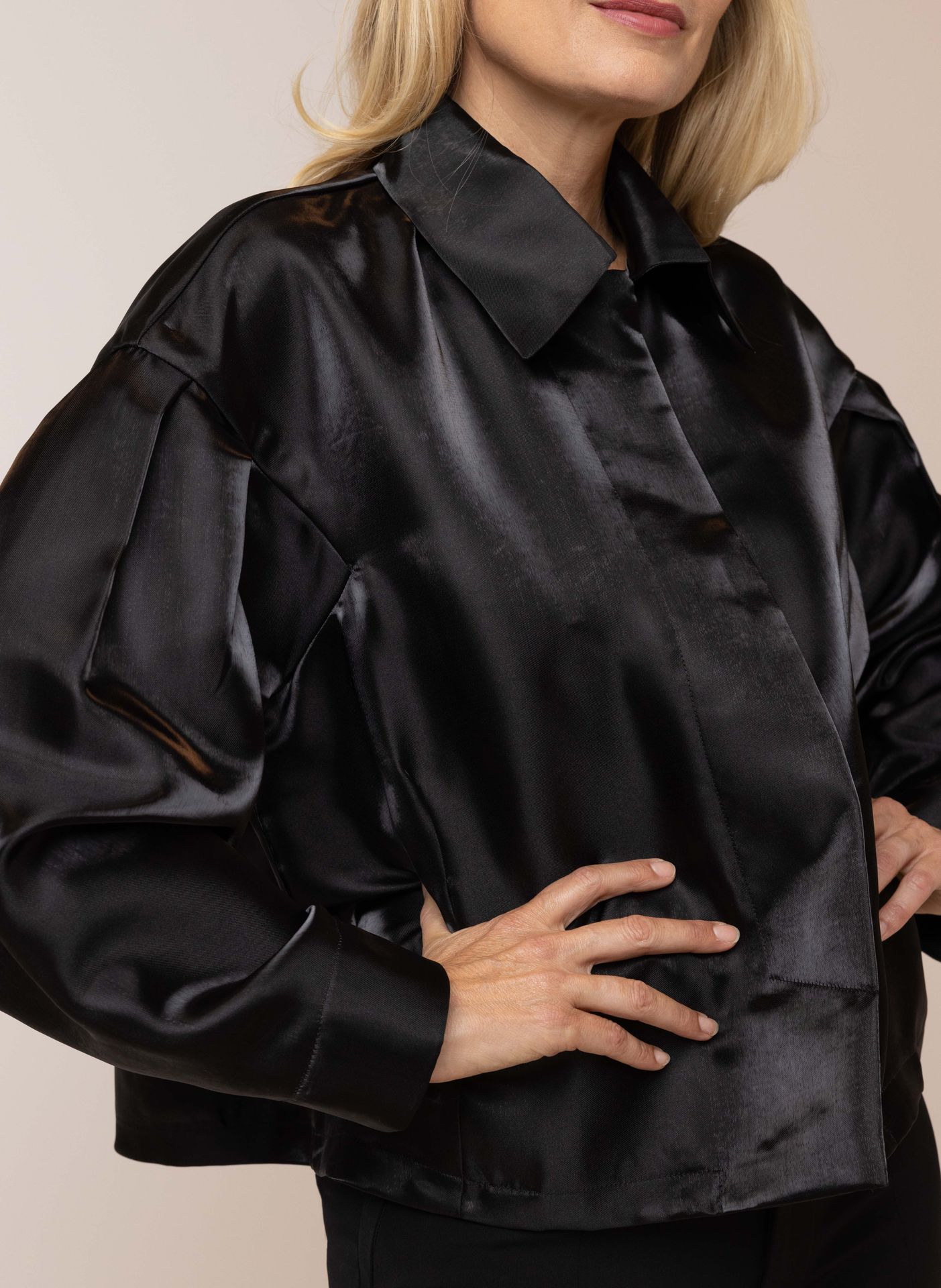 Norah Zwarte shiny blazer black 215899-001